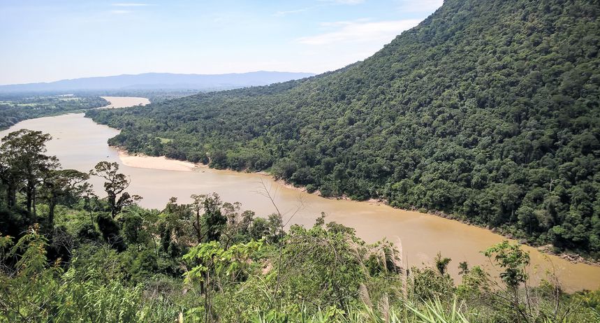 Nam Theun 1, Nam Kading River