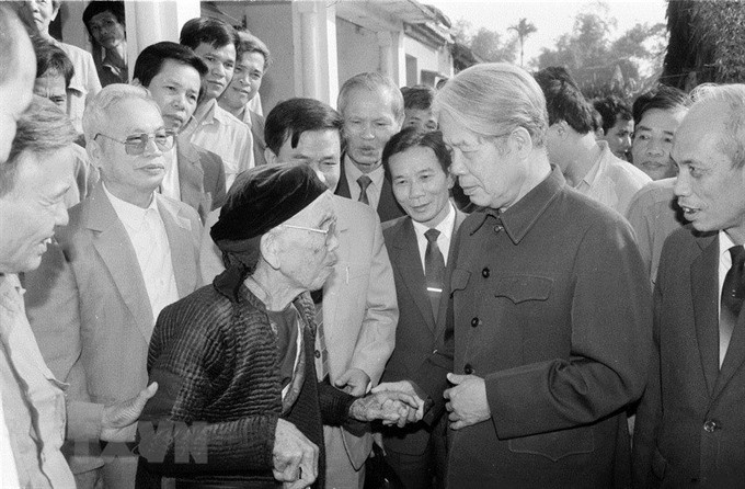Laos extends condolences to Viet Nam over former Party leader’s death