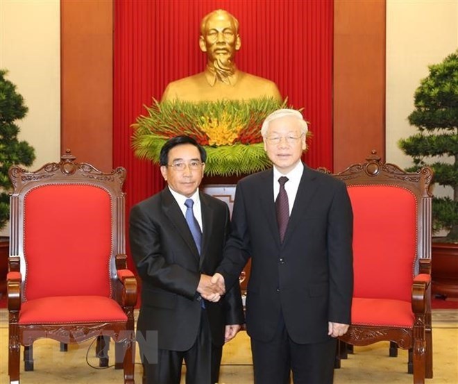 Party leader receives Laos Vice President