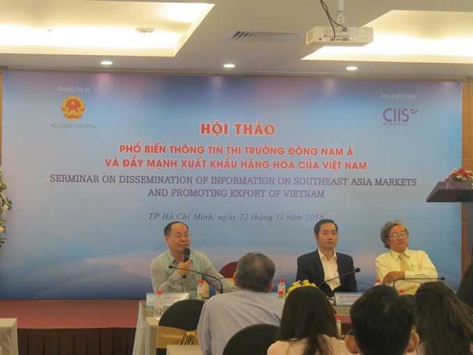 VN firms should export more to ASEAN conference