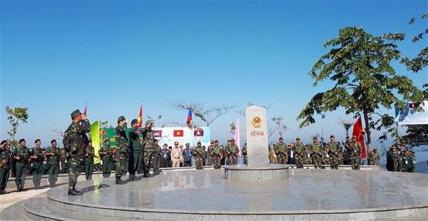 Vietnam-Laos-Cambodia border friendship exchange held