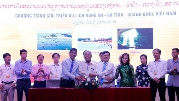 Vietnam's north central provinces promote tourism in Laos
