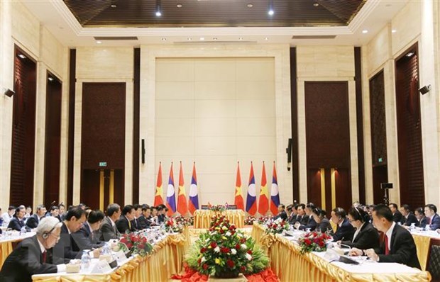 VN, Laos continue to foster co-operation