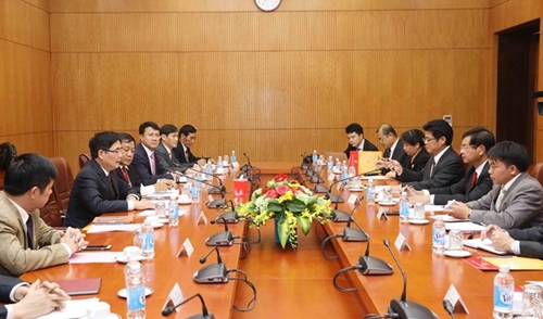 Huge potential for Vietnam, Laos to collaborate in cooperative economy