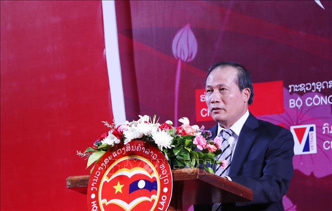 Vietnam-Laos trade fair helps promote comprehensive bilateral relationship