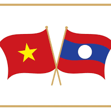 Strengthening cooperation in development of infrastructure connection between Vietnam and Laos