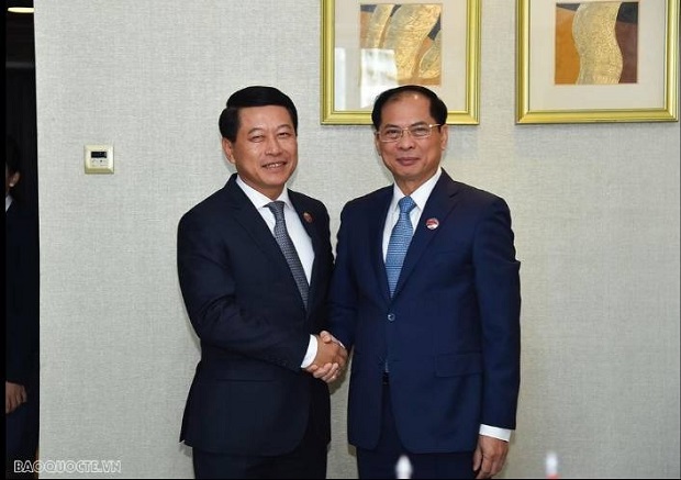 Vietnam Pledges Support For Laos As Asean Chair in 2024