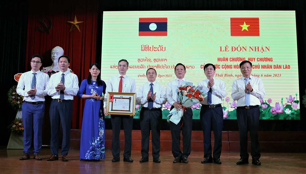 Cooperation and Training of High-Quality Human Resources for The Health Sector of Laos