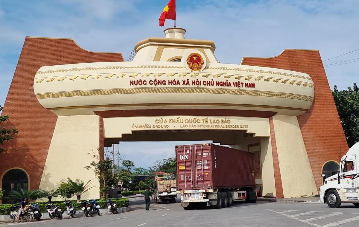 Laying the Groundwork for the Lao Bao - Den Savanh Cross-Border Economic and Trade Zone