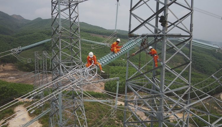 Vietnam-Laos Relationship: A Highlight in Energy Cooperation