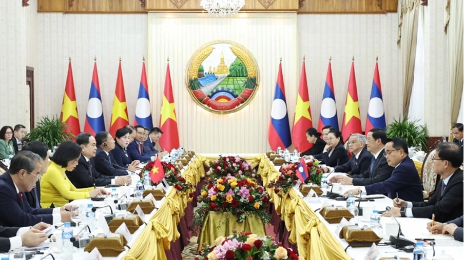 Nurturing the Great Friendship, Unique Solidarity, and Comprehensive Cooperation between Vietnam and Laos