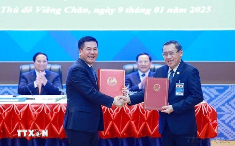 Vietnam and Laos Chart a Path Toward Strategic, Sustainable Trade and Investment Cooperation